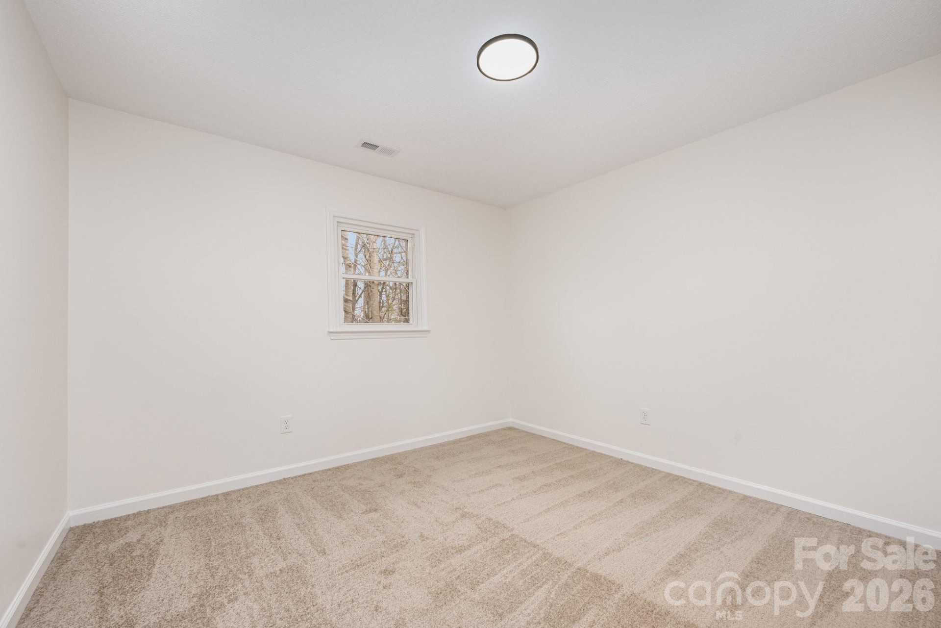 142 Winchester Drive - Photo 13