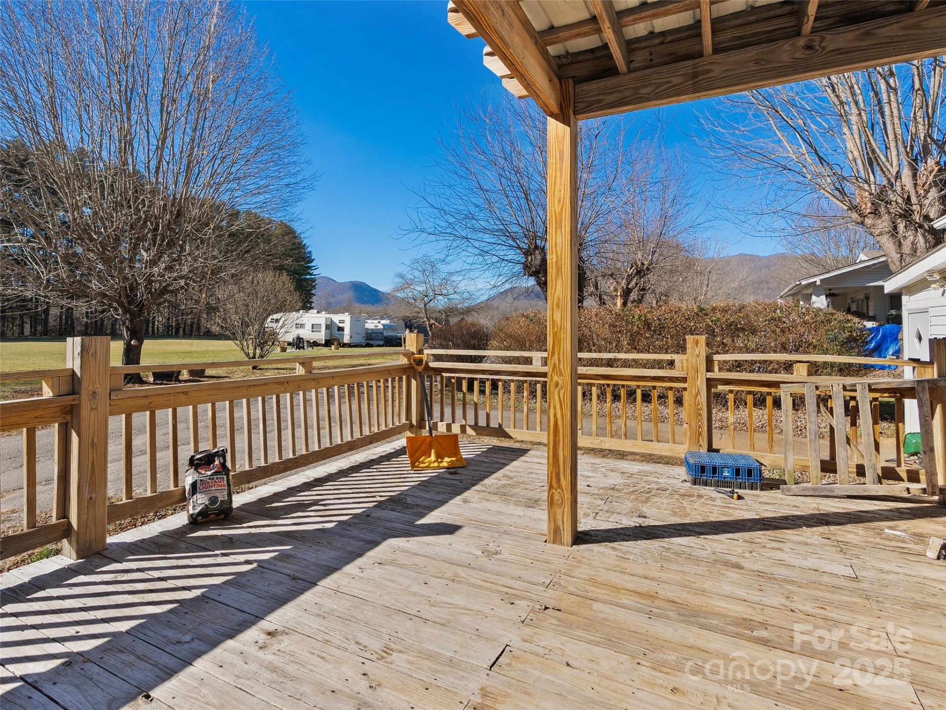 36 Lambert Lane - Photo 3