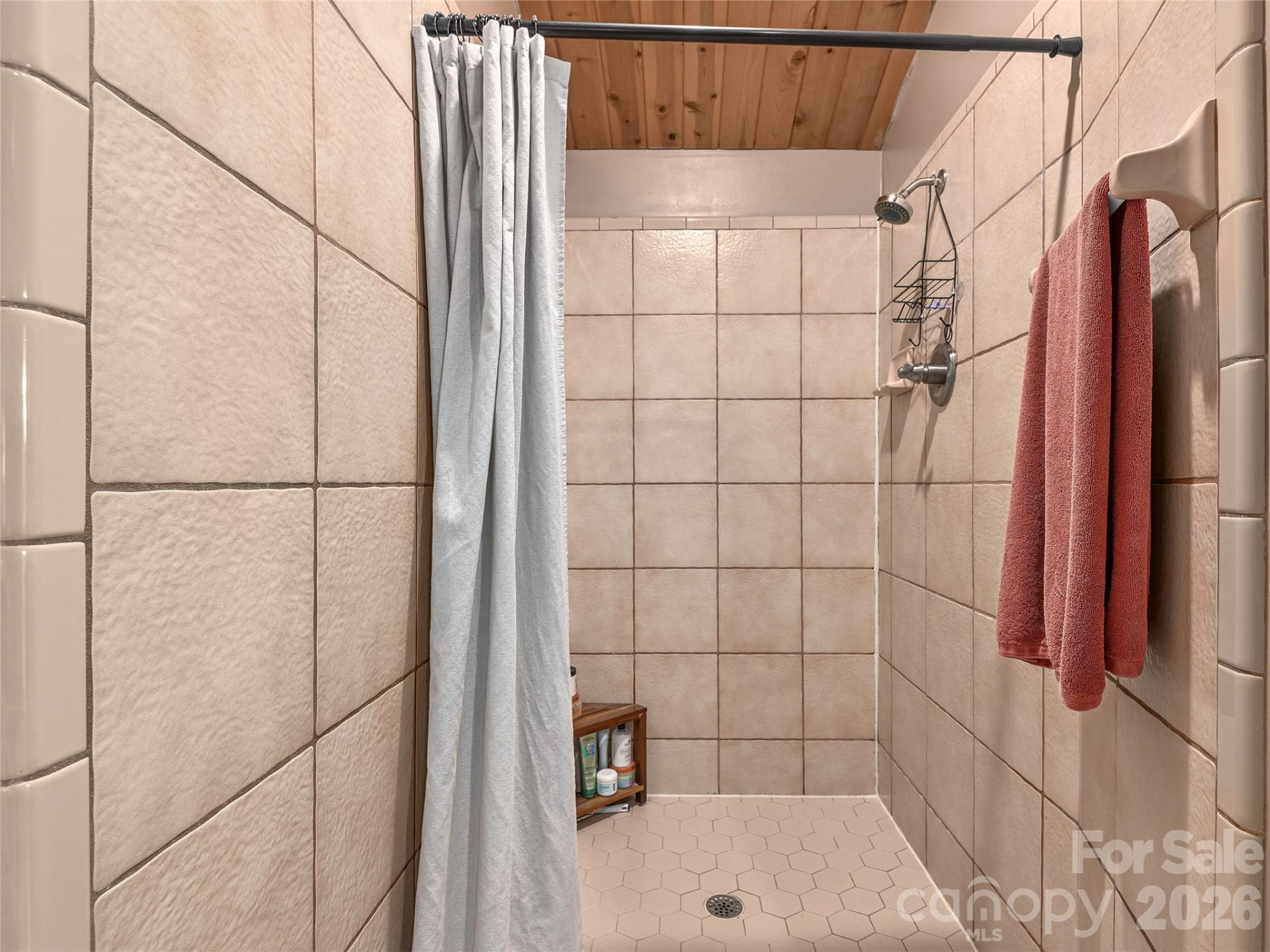 13 Eastwood Drive - Photo 16