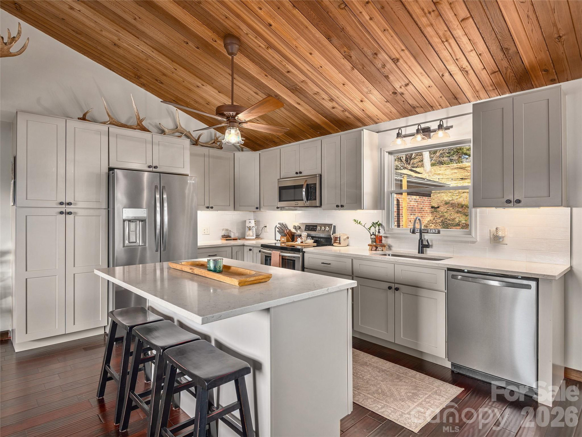 13 Eastwood Drive - Photo 10