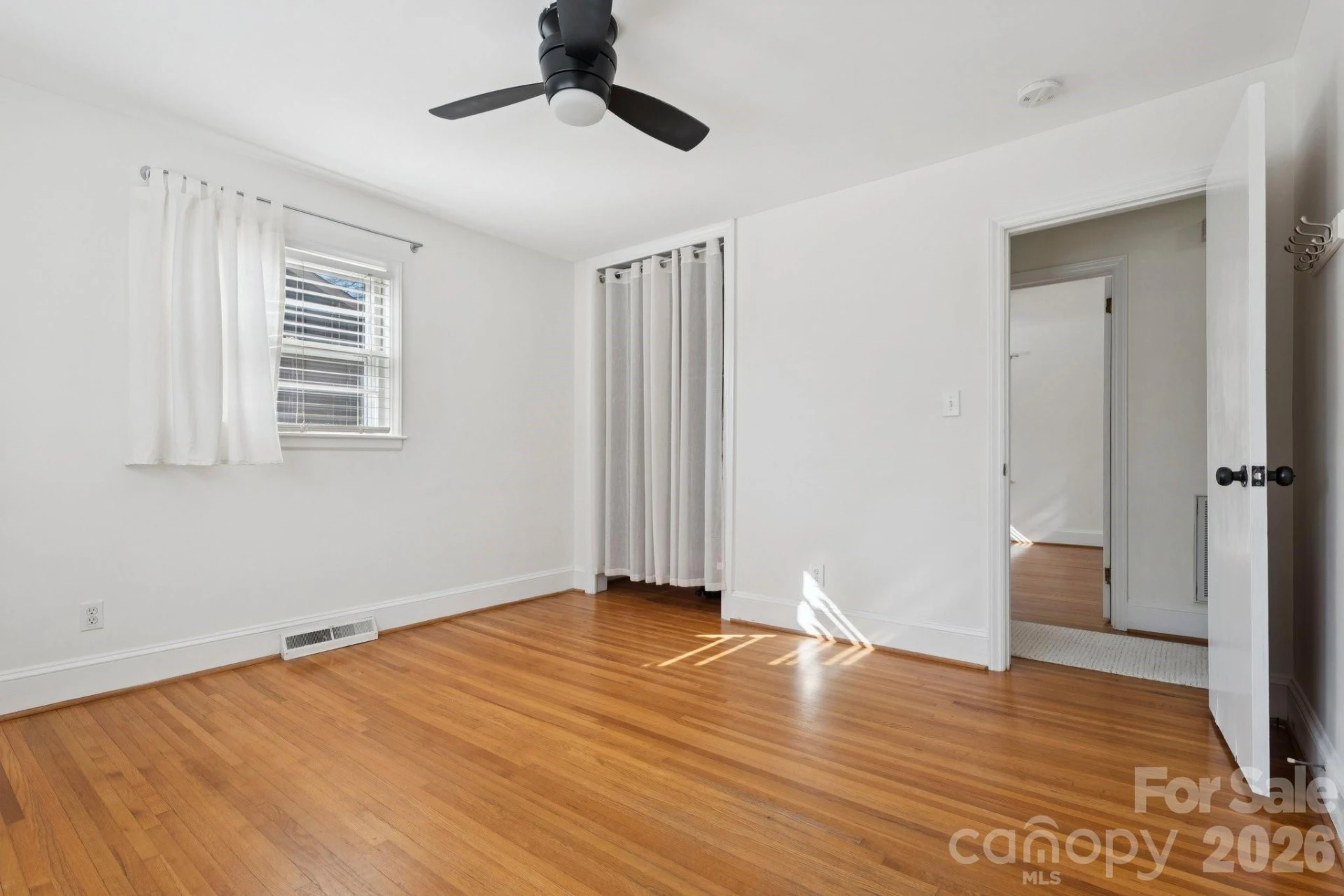 1127 Westchester Boulevard - Photo 20