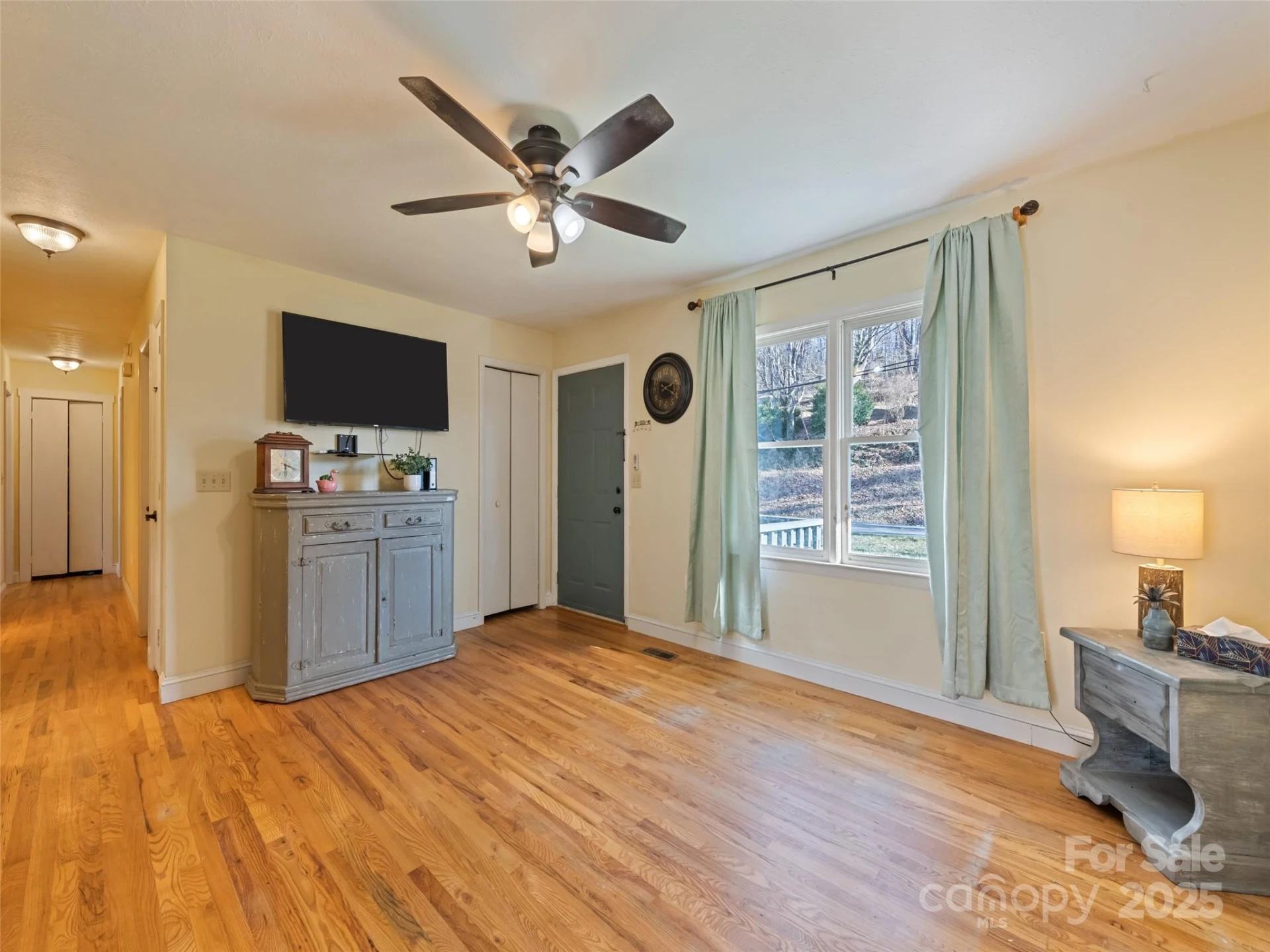 140 Oakdale Road - Photo 9