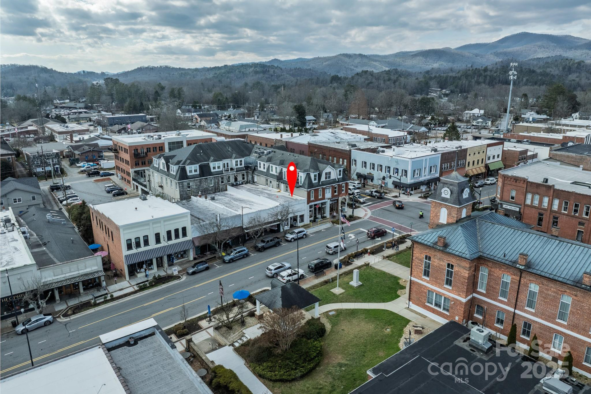 12 Main Street - Photo 4
