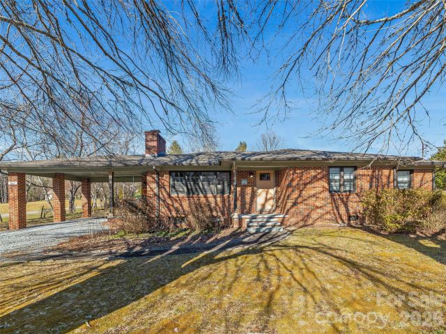 3869 Crab Creek Road, Penrose, NC, 28739