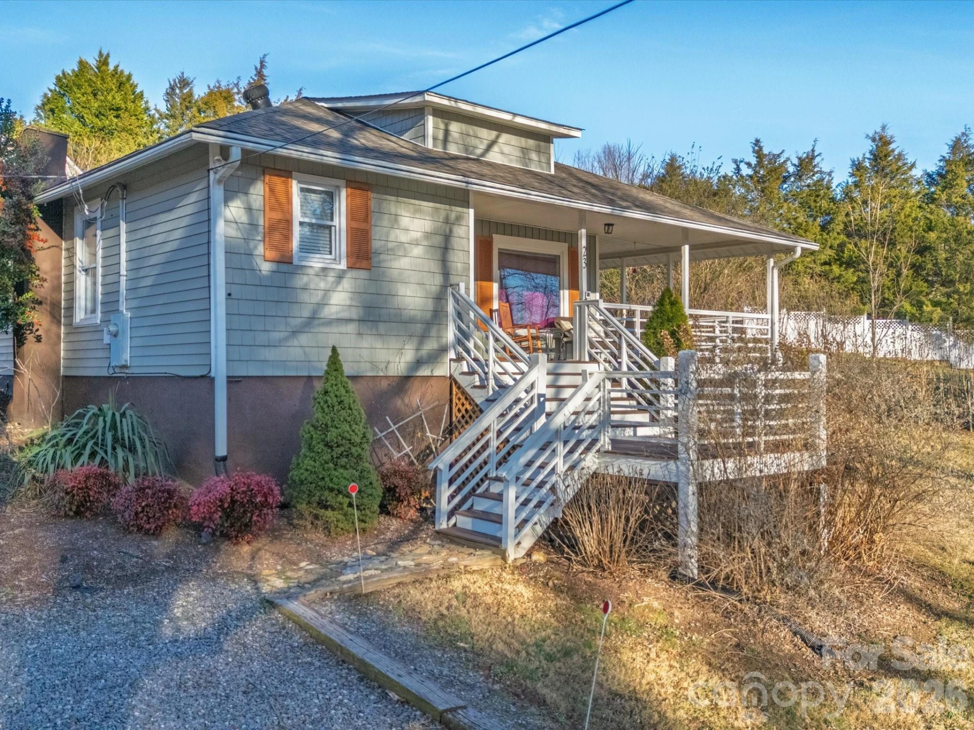 23 Maxwell Road - Photo 2