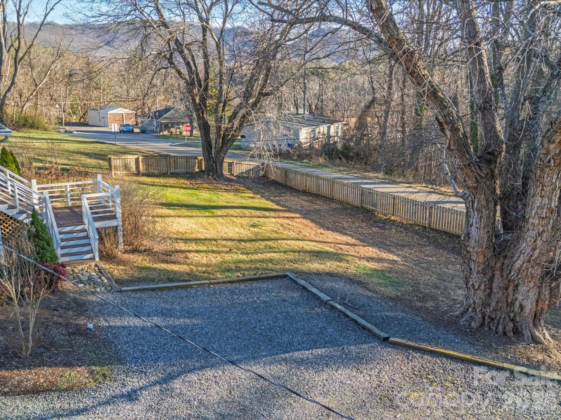 23 Maxwell Road - Photo 36