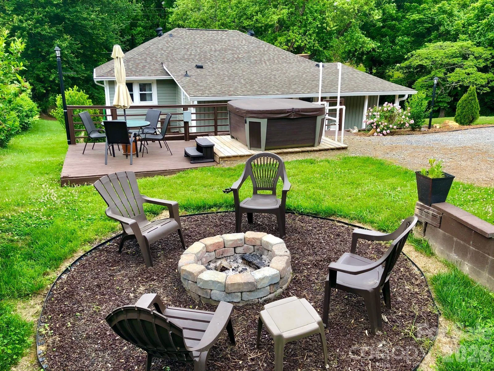 23 Maxwell Road - Photo 45