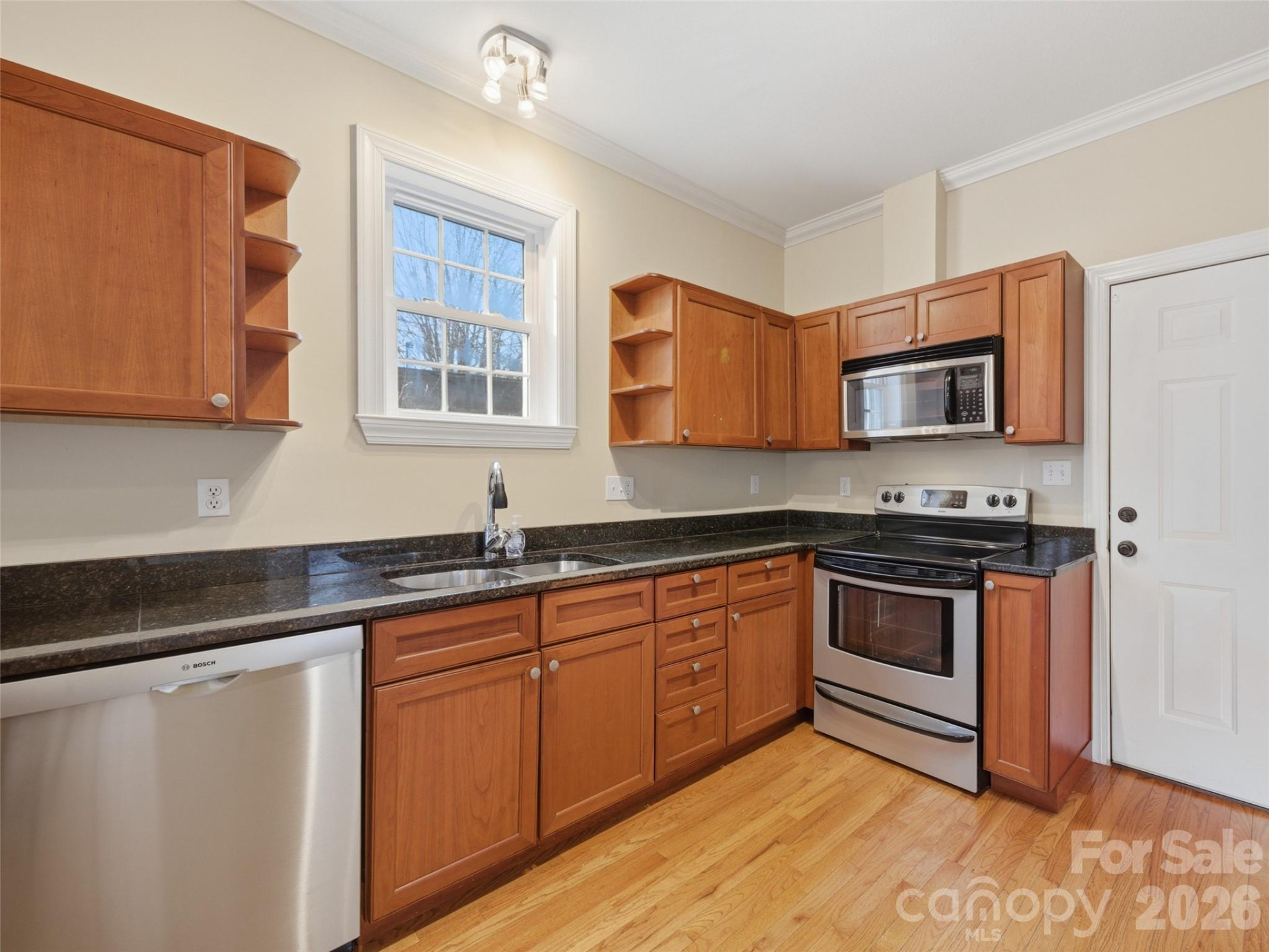 92 Middlemont Avenue - Photo 16