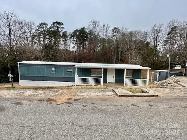 350 39th Street Place - Photo 20