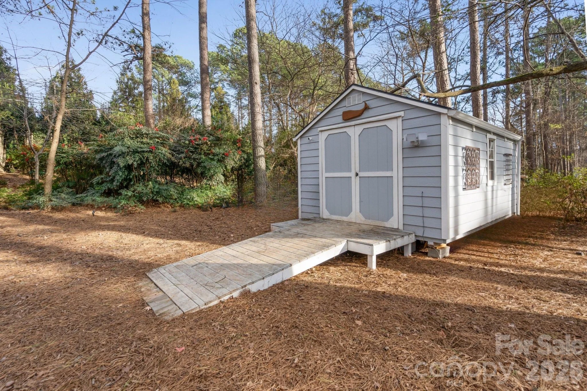 121 Lake Pine Road - Photo 36