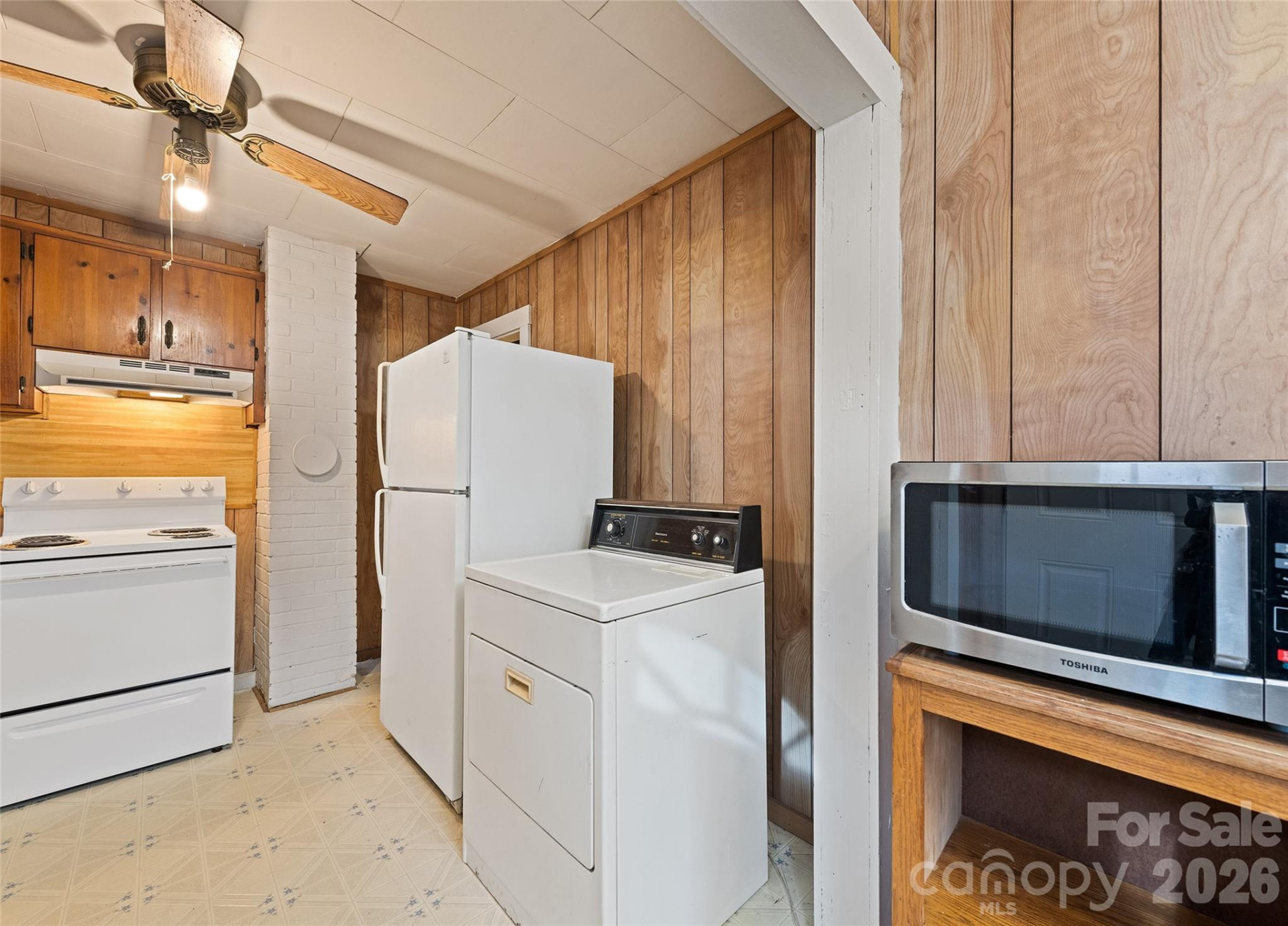 1124 Skyland Drive - Photo 17