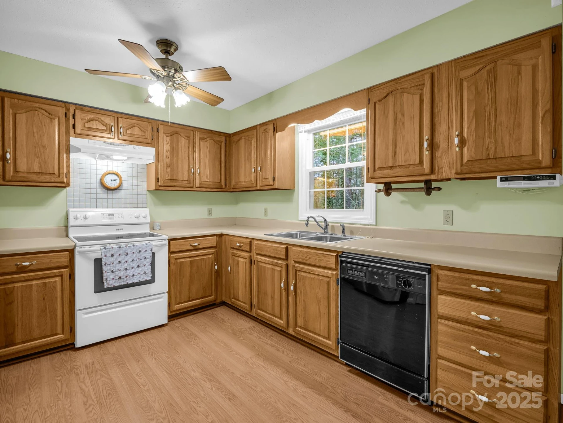 112 Serenity Circle - Photo 5