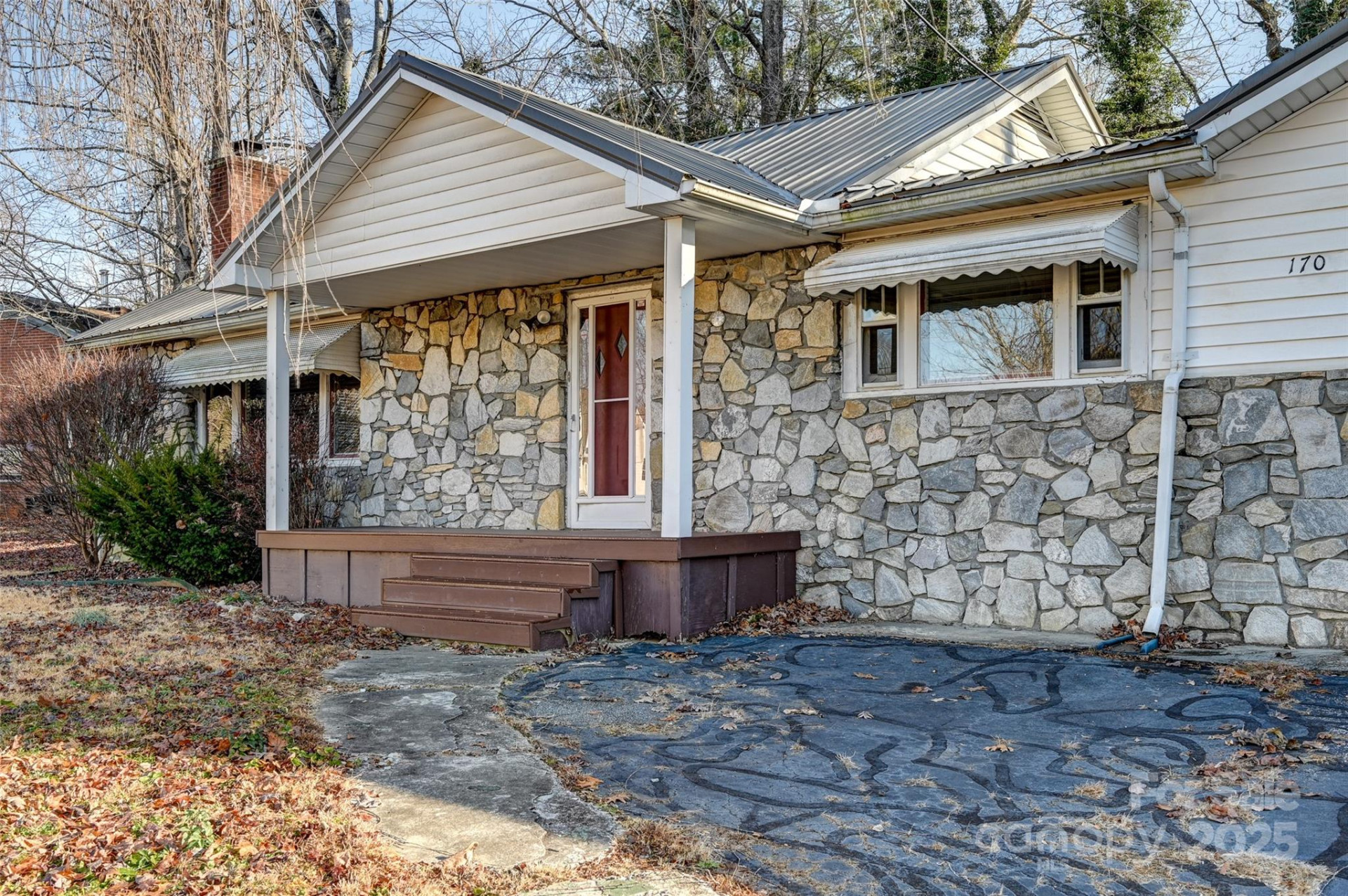 170 Birch Lane - Photo 3