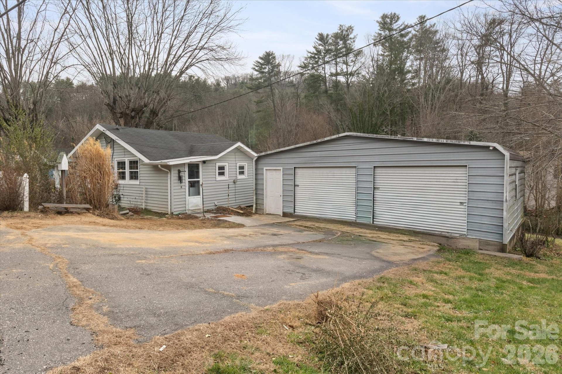 16 Sycamore Street - Photo 2