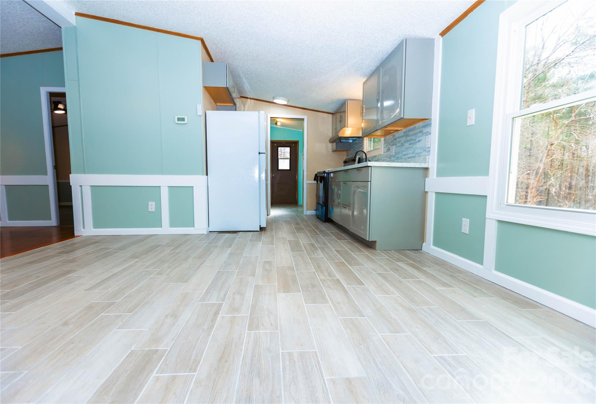 1380 Jacobs Lane - Photo 18