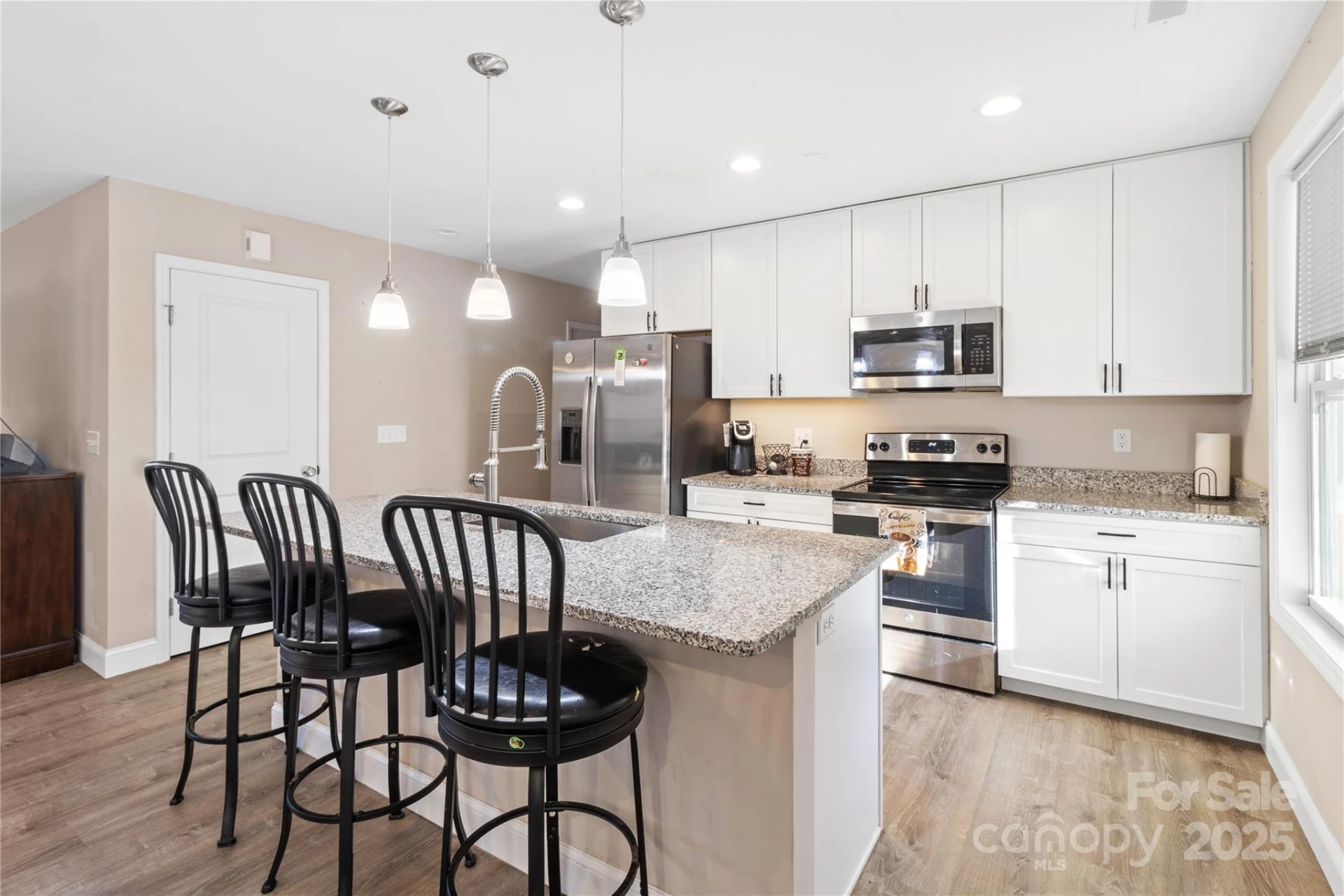 60 Oakwood Drive #039 - Photo 11