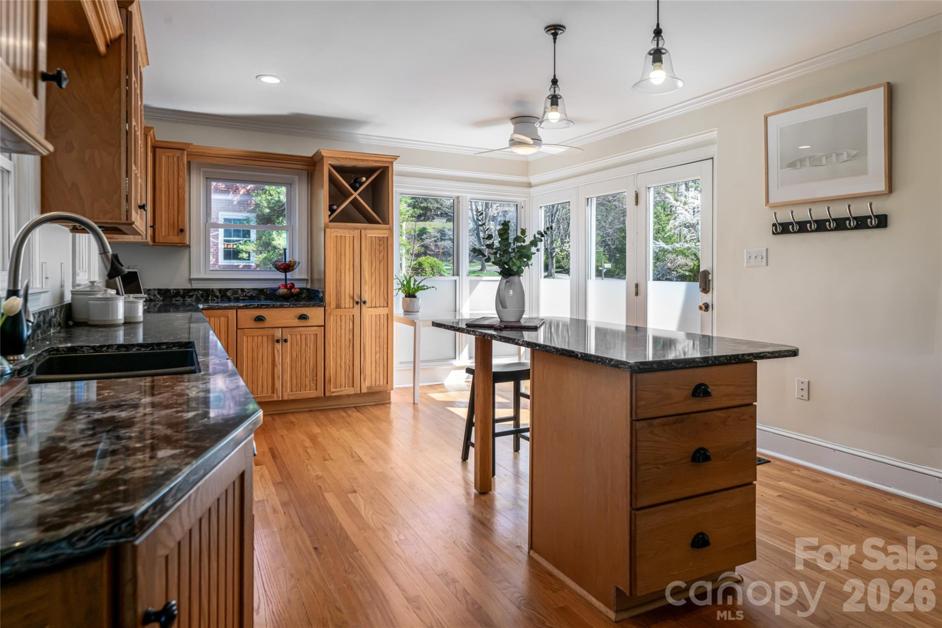 180 Marlborough Road - Photo 11