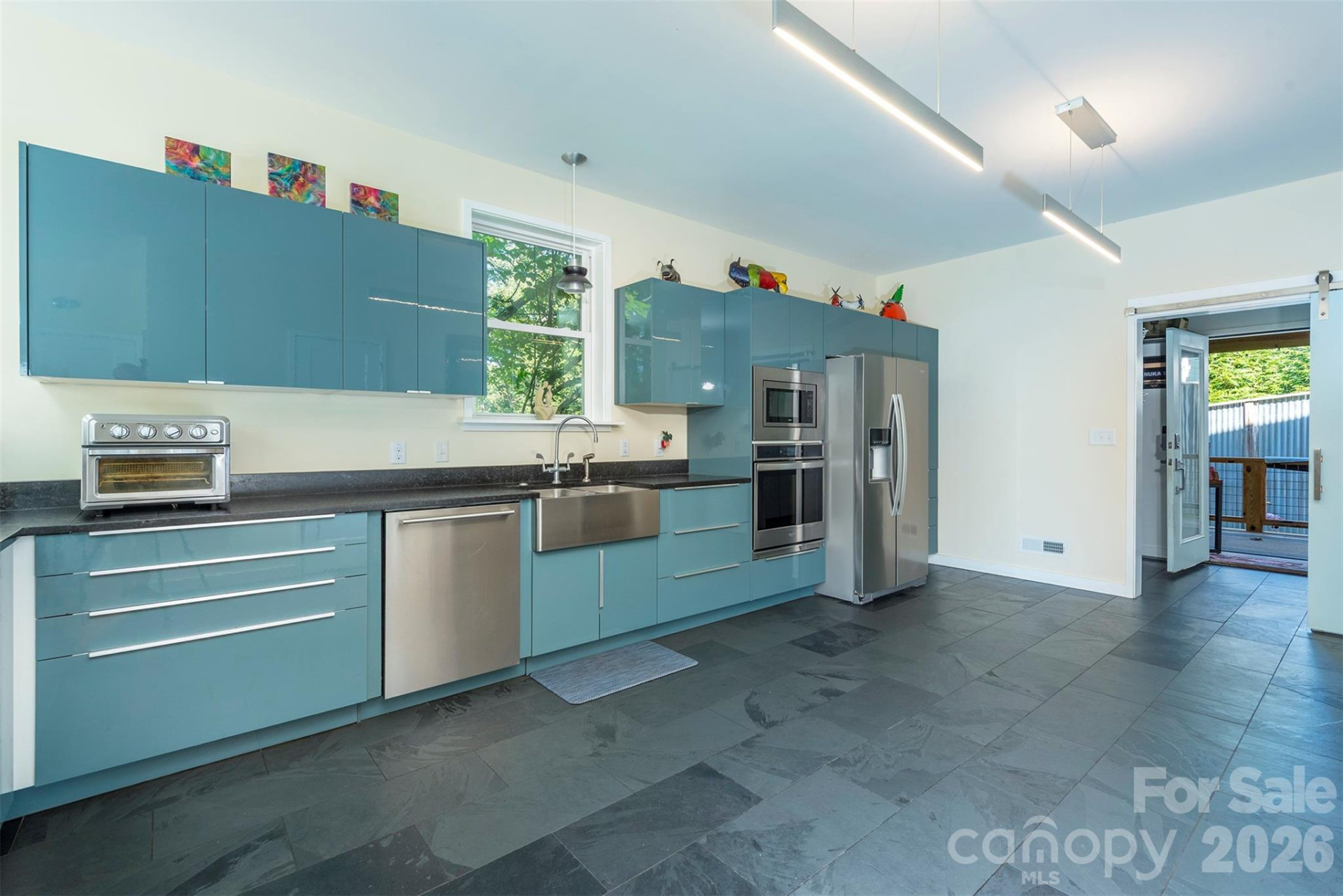 84 West Street - Photo 9