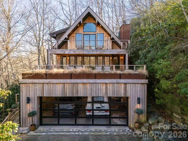 206 Tsisdvna Lane