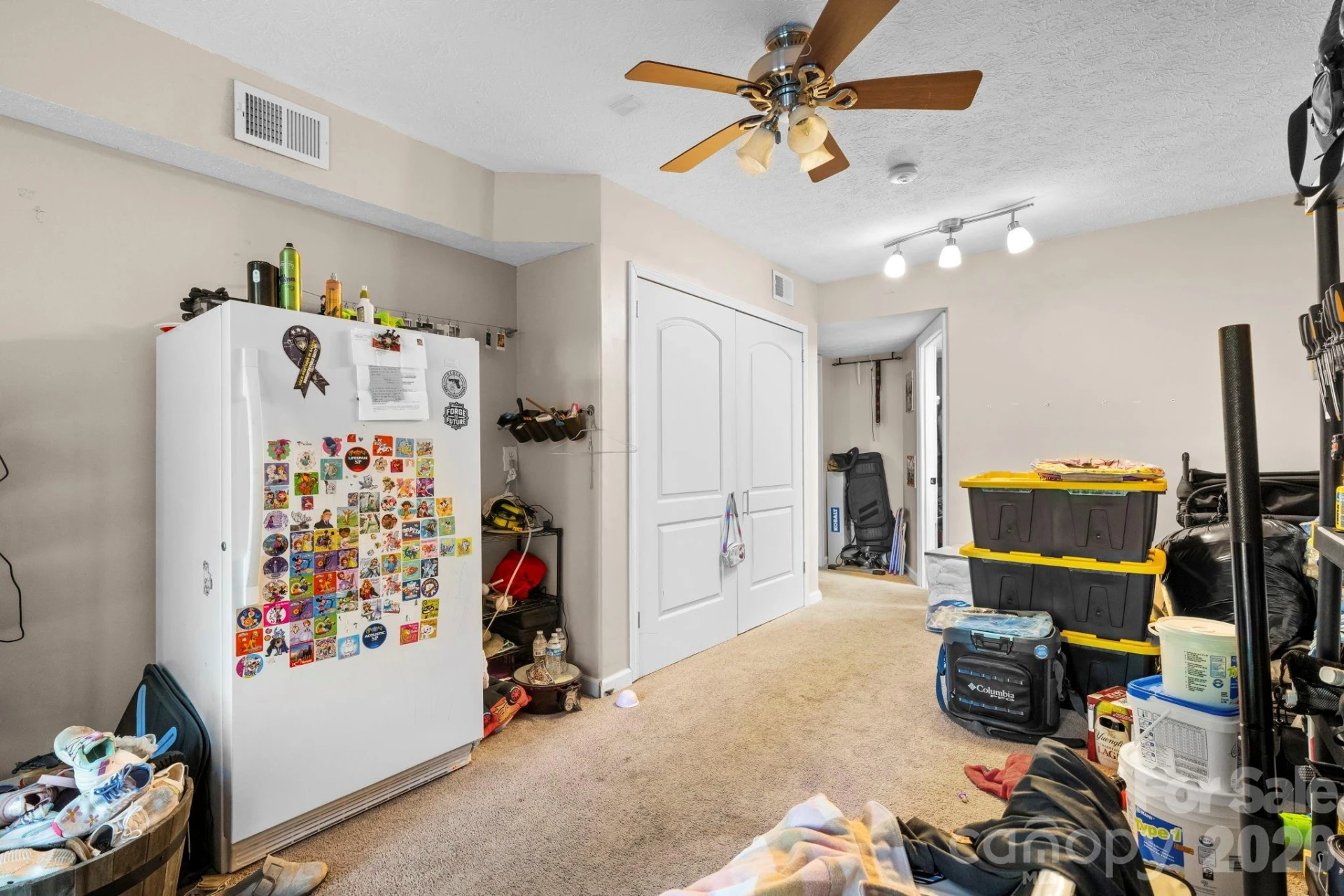 112 Surrey Drive - Photo 19