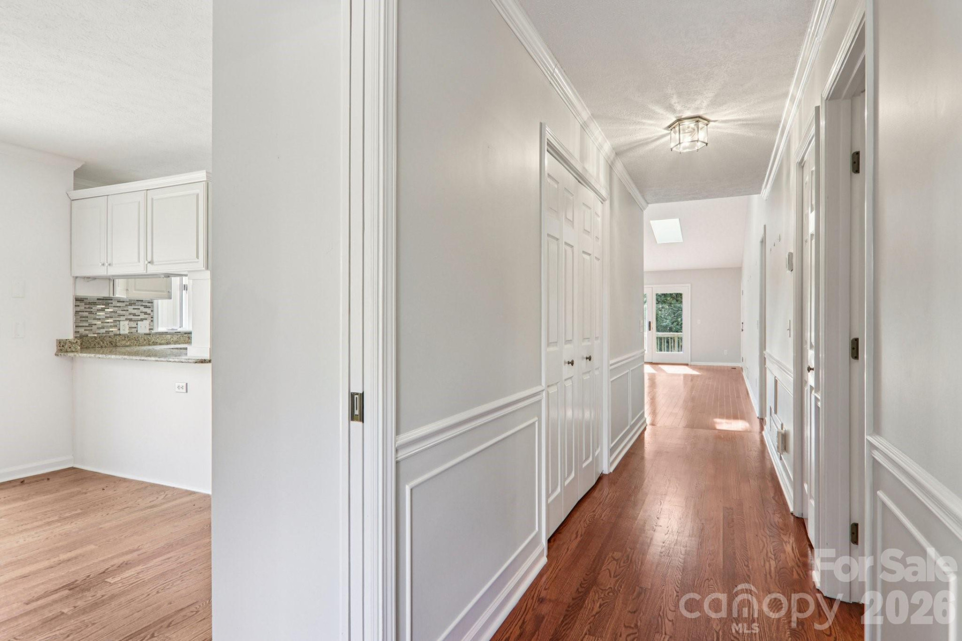 205 Wild Oak Lane - Photo 4