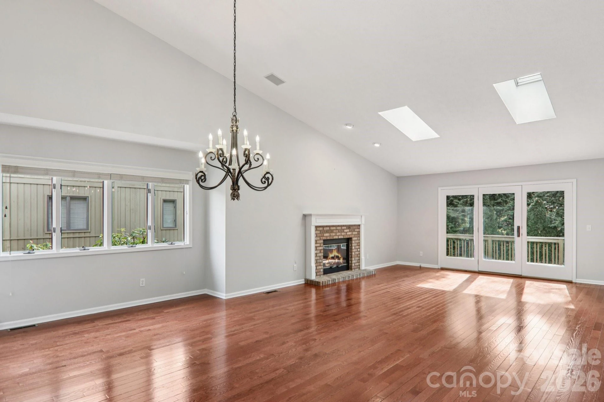 205 Wild Oak Lane - Photo 5