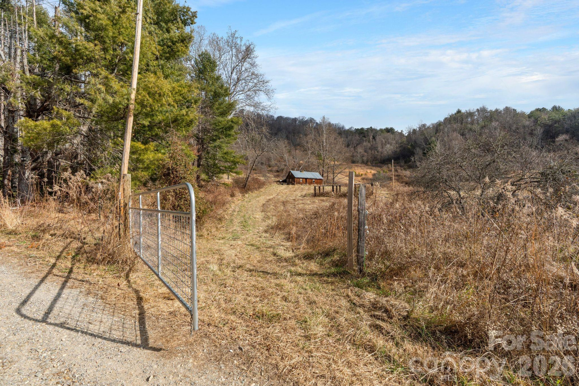 999 Wilson Drive - Photo 2