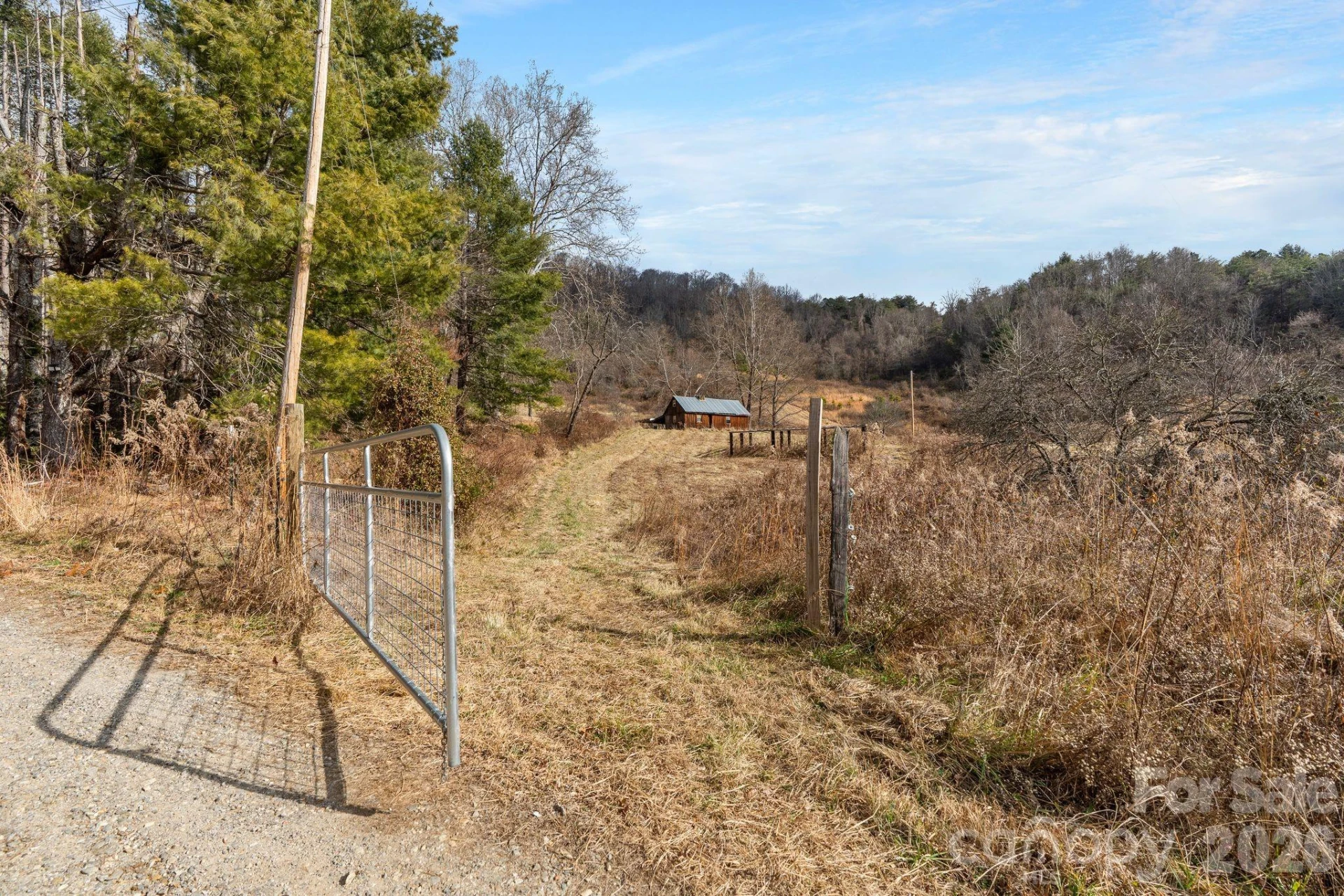 999 Wilson Drive - Photo 2