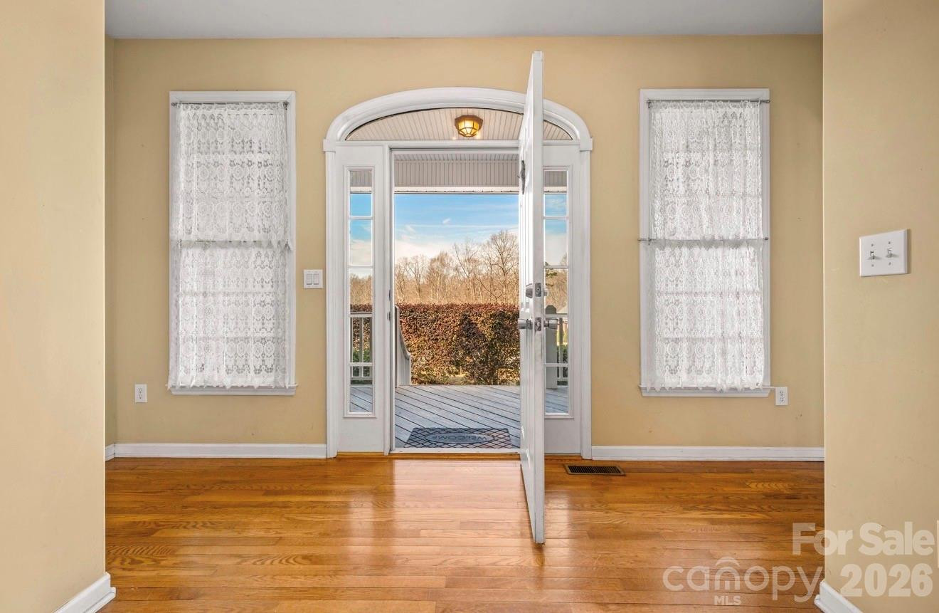 523 Shepherds Creek Circle - Photo 8