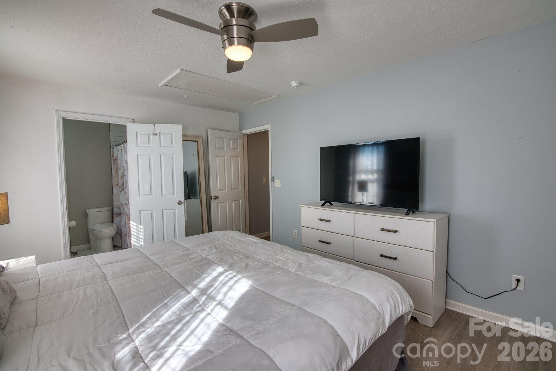 429 Wiltshire Circle - Photo 15