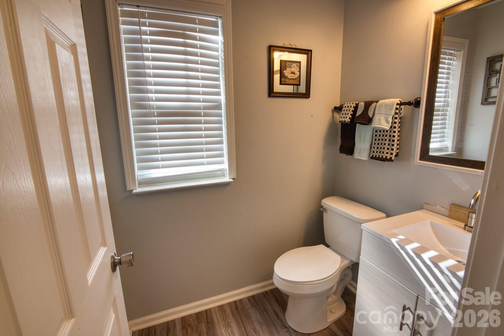 429 Wiltshire Circle - Photo 8