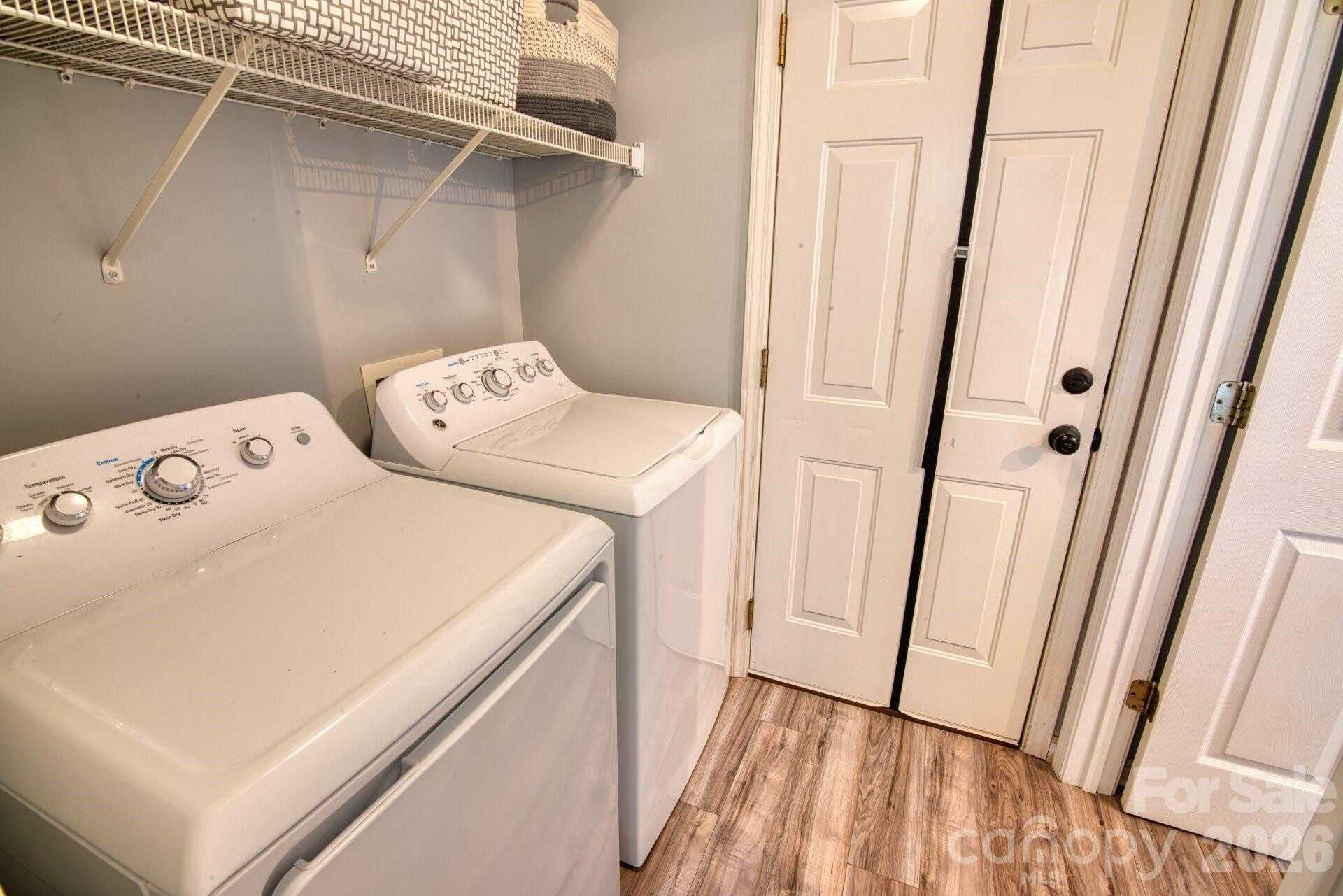 429 Wiltshire Circle - Photo 10