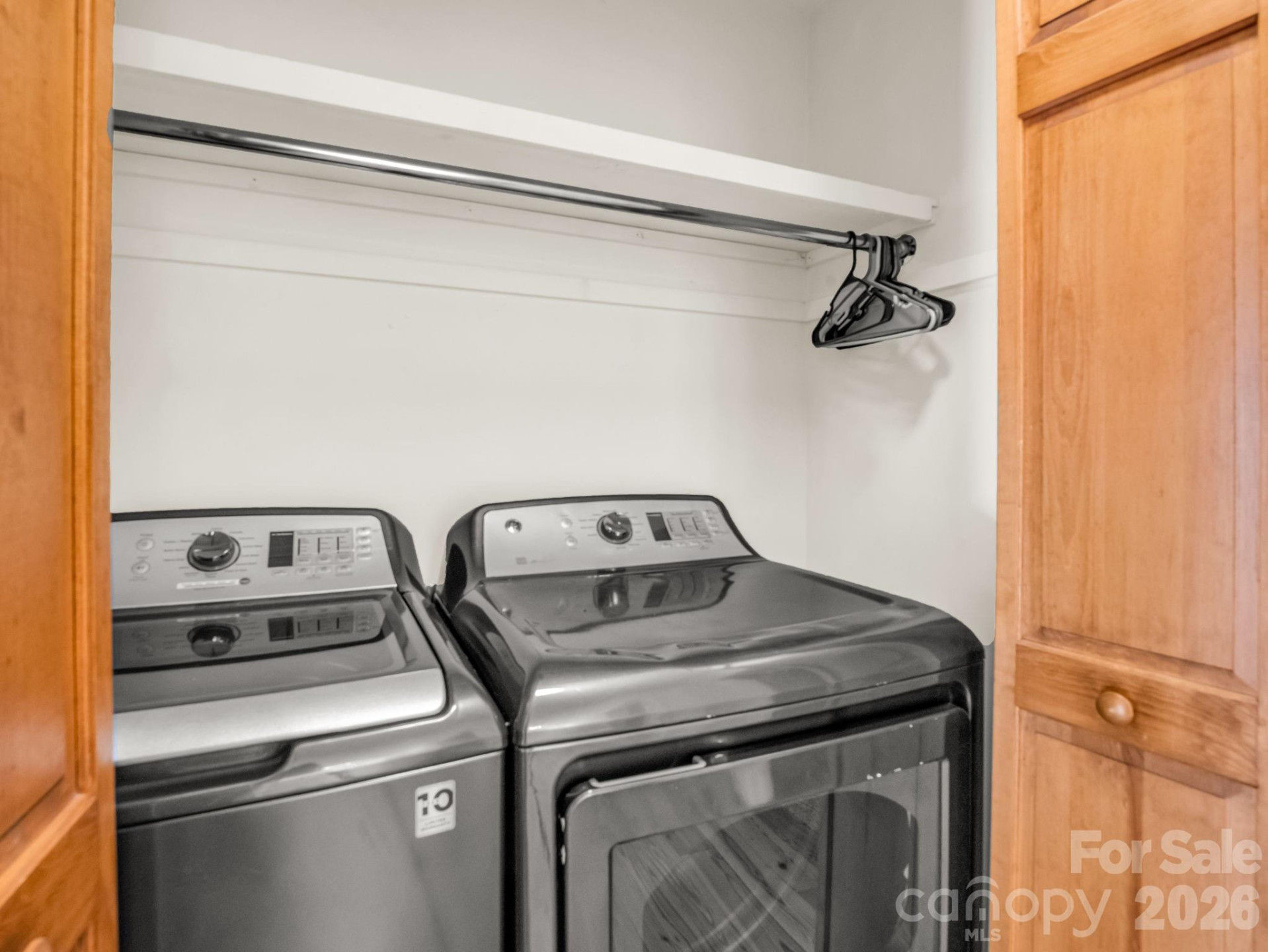 3205 Collinsville Road - Photo 18