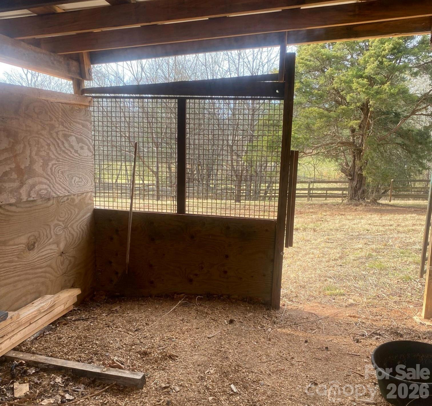 3205 Collinsville Road - Photo 28