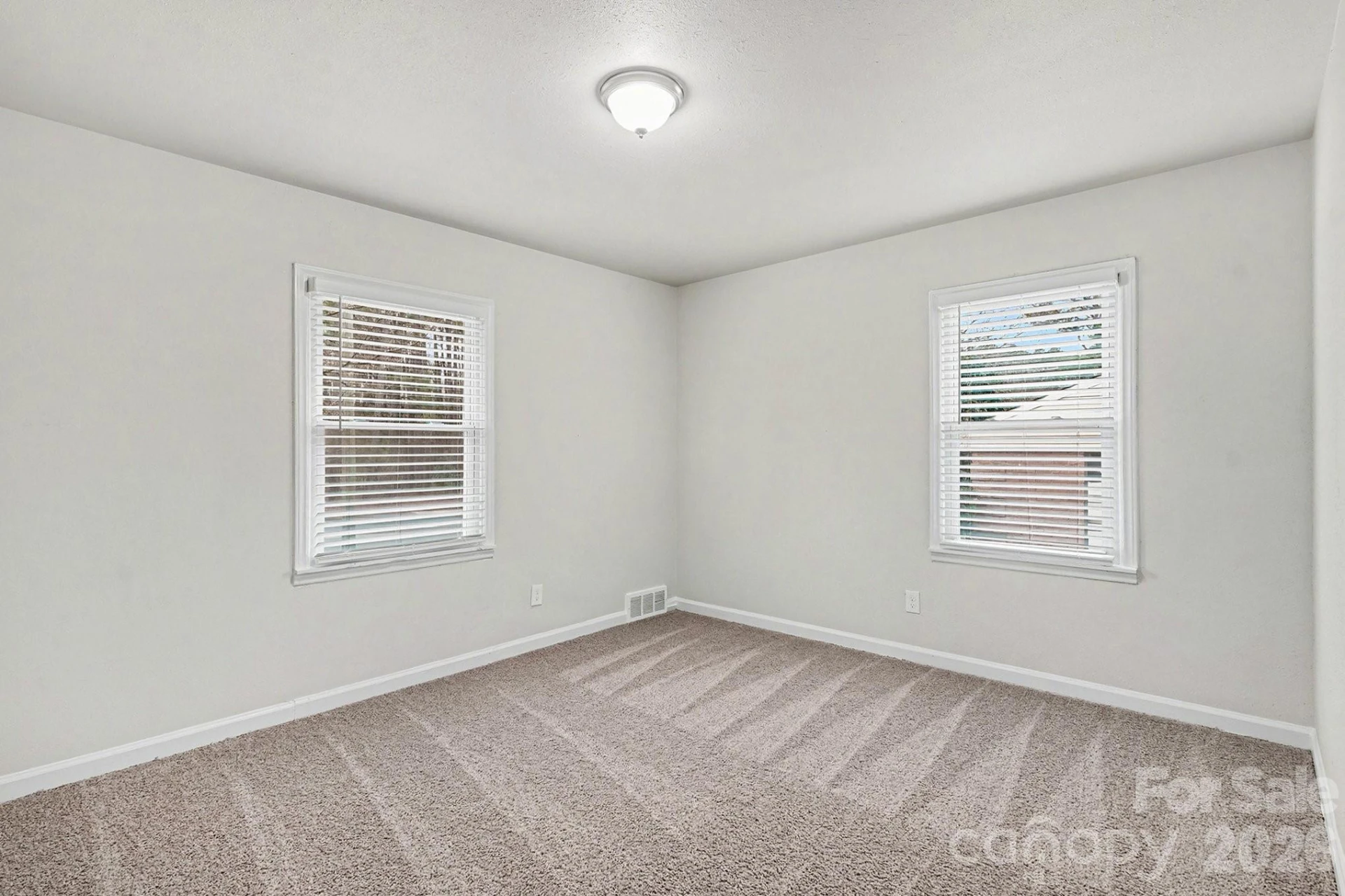3431 Shamrock Drive - Photo 16