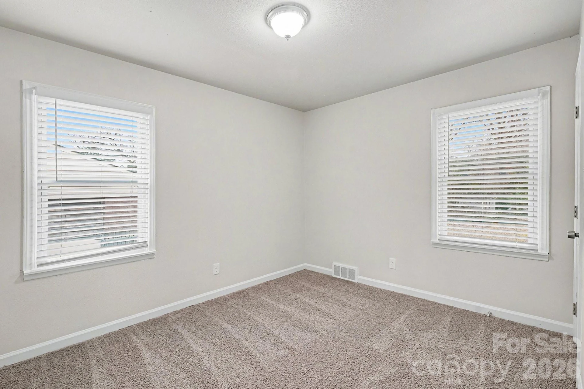 3431 Shamrock Drive - Photo 17