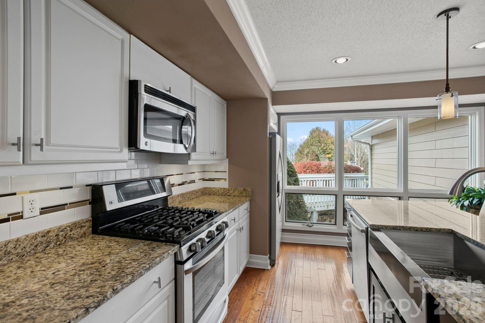 122 Broadmoor Drive - Photo 17