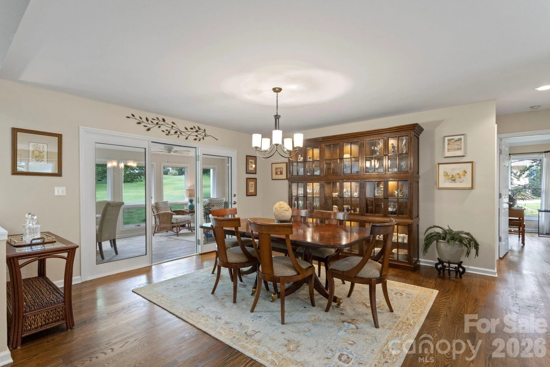 128 Broadmoor Drive - Photo 11