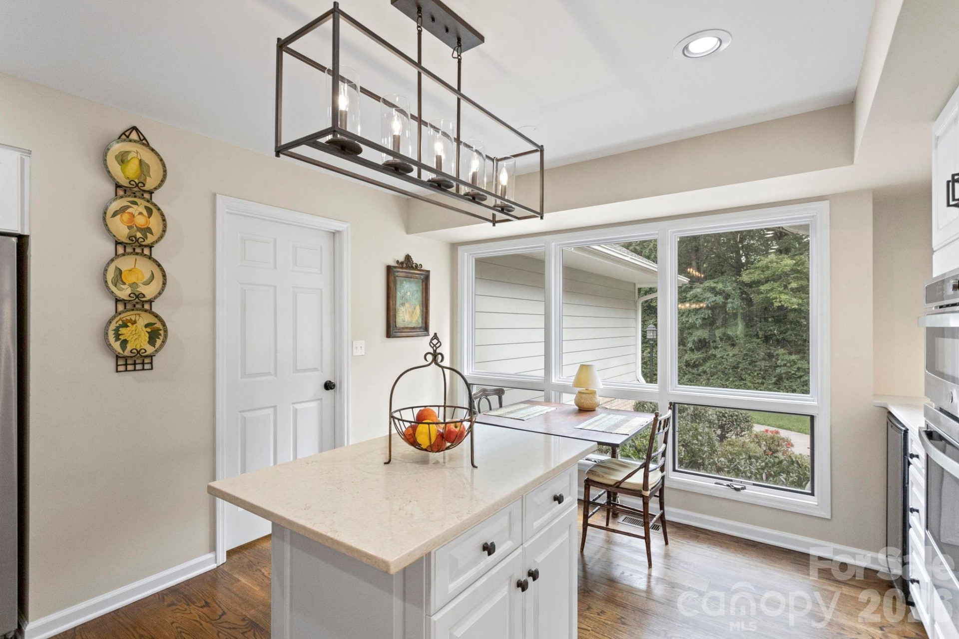 128 Broadmoor Drive - Photo 16