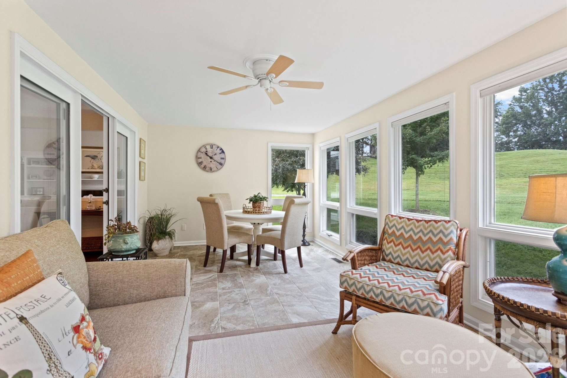128 Broadmoor Drive - Photo 31