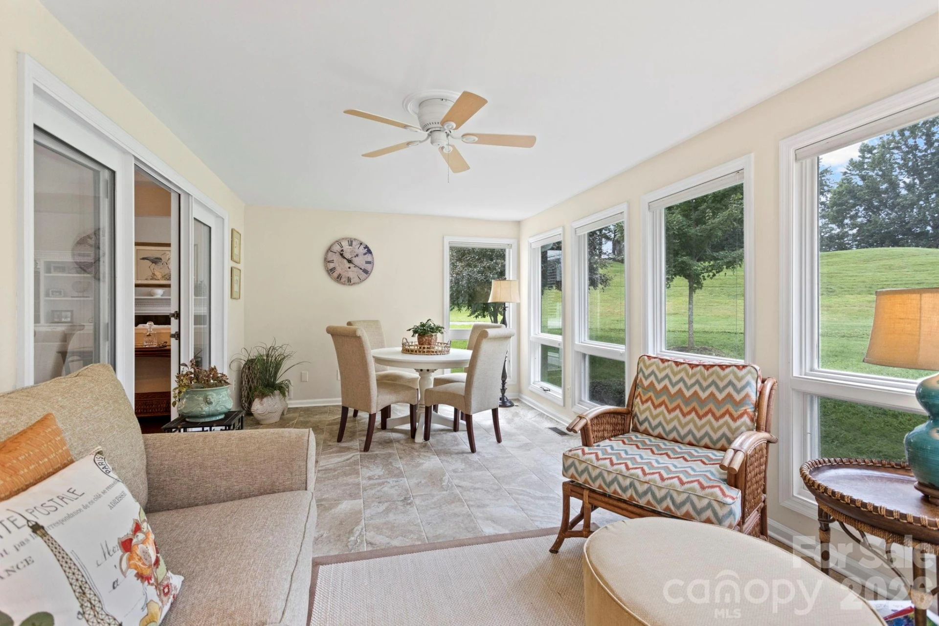 128 Broadmoor Drive - Photo 31