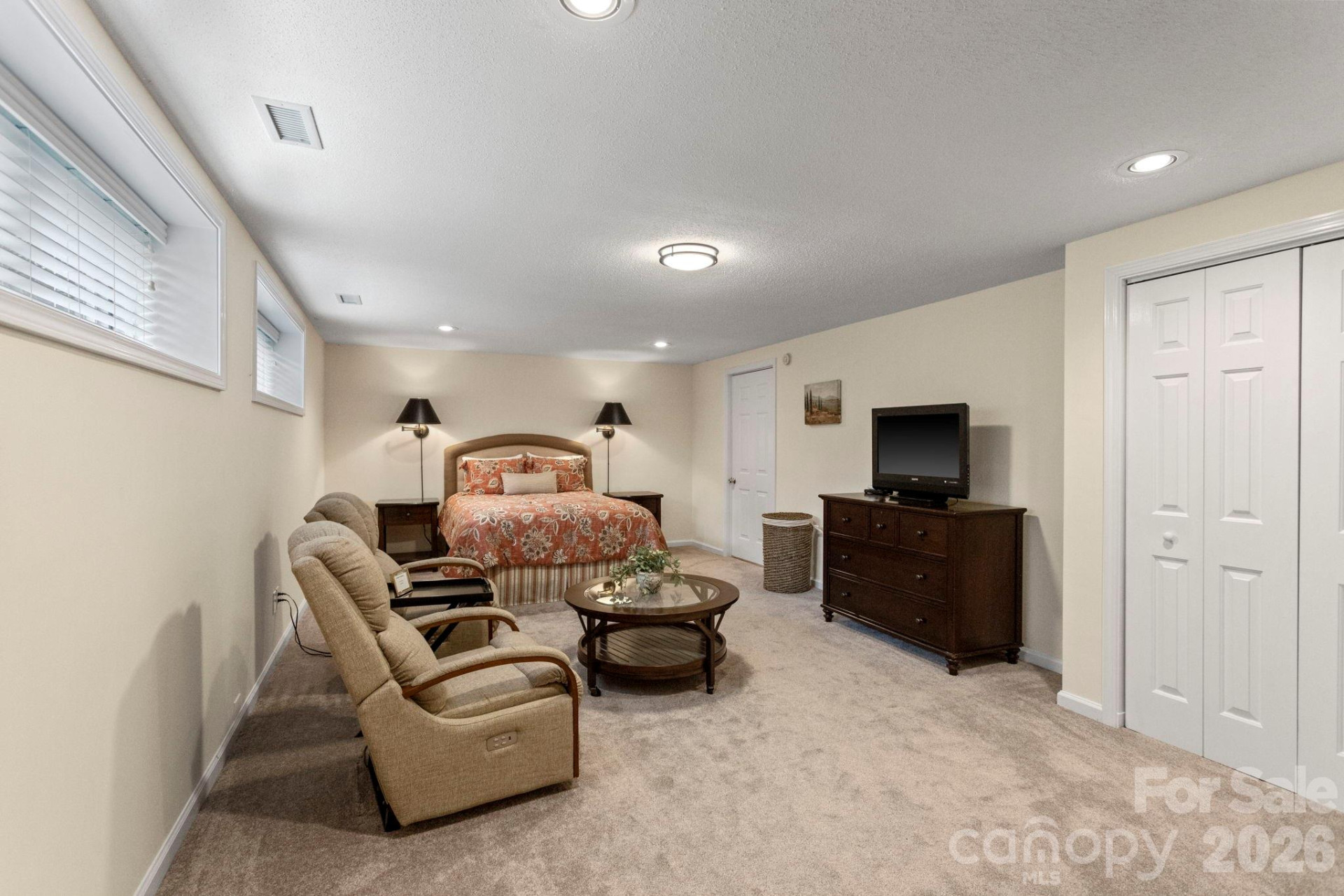 128 Broadmoor Drive - Photo 37