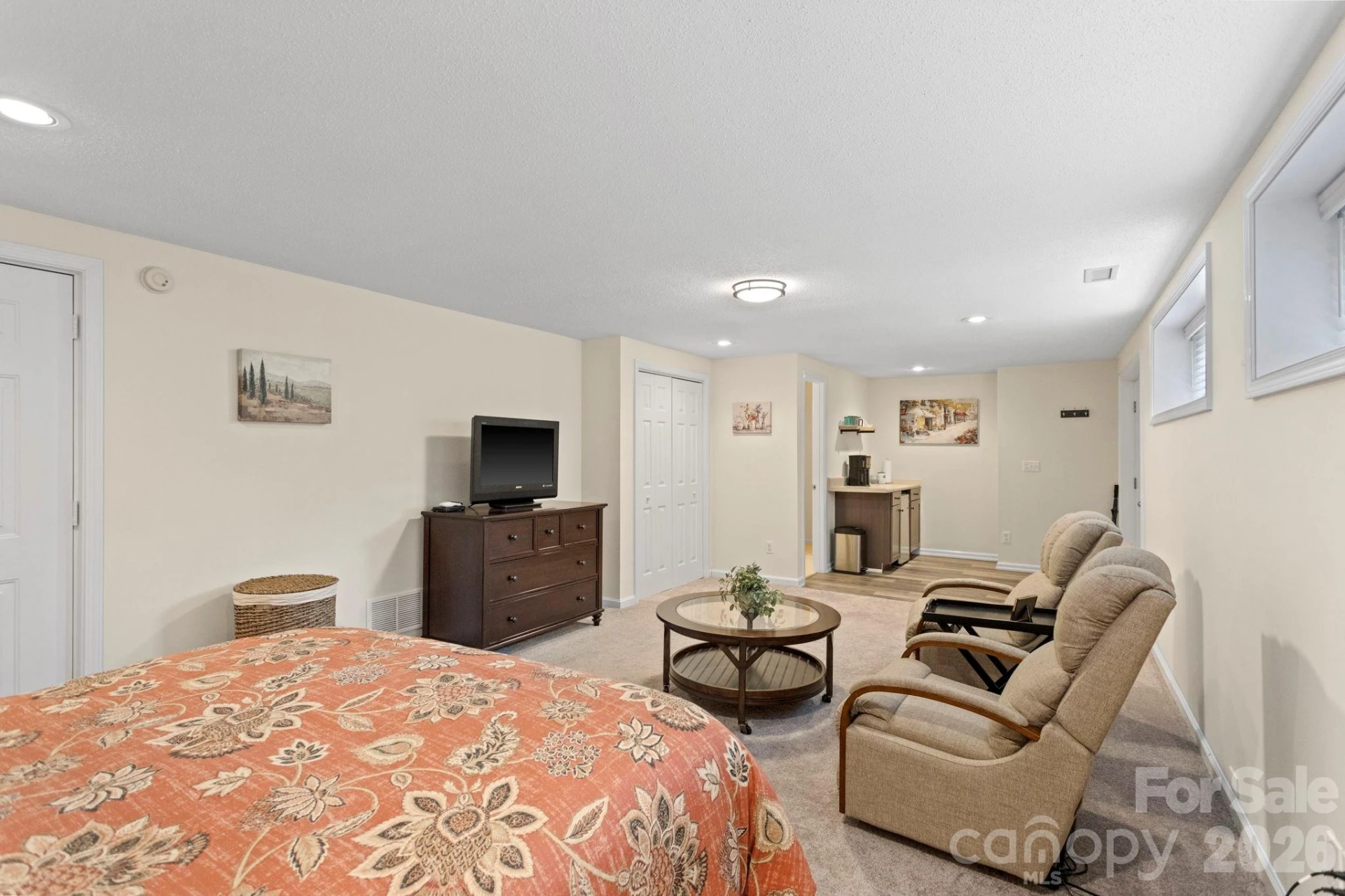 128 Broadmoor Drive - Photo 38