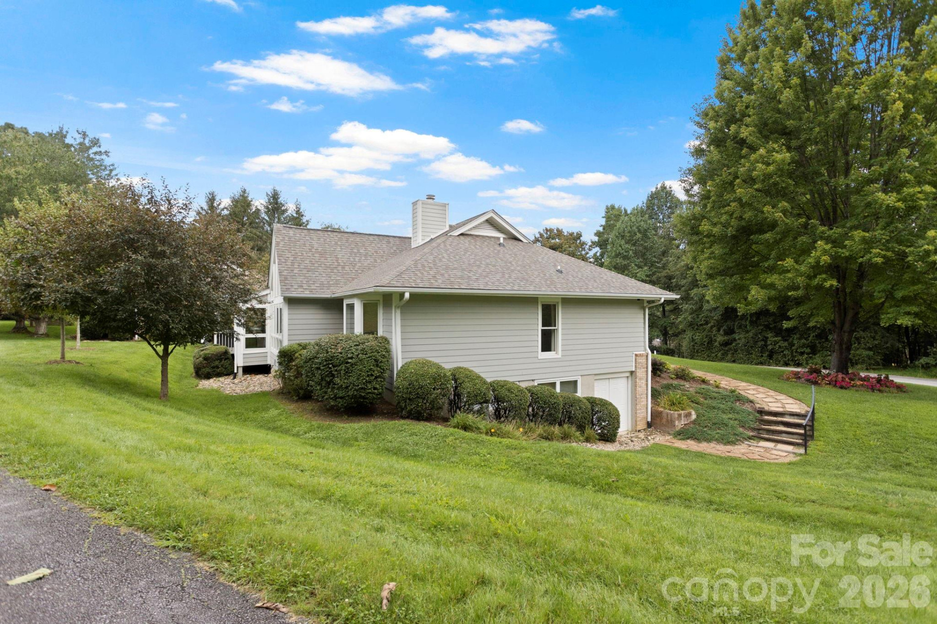 128 Broadmoor Drive - Photo 43