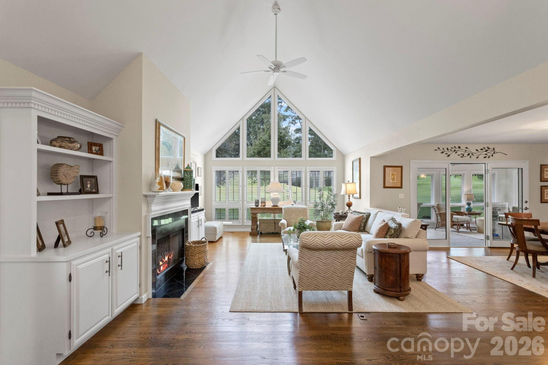 128 Broadmoor Drive - Photo 7