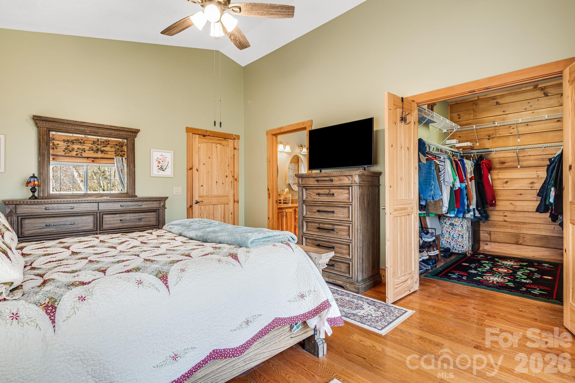 158 Raven Boulevard - Photo 17