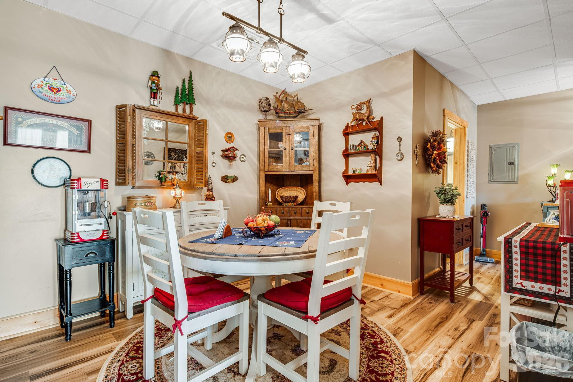 158 Raven Boulevard - Photo 27