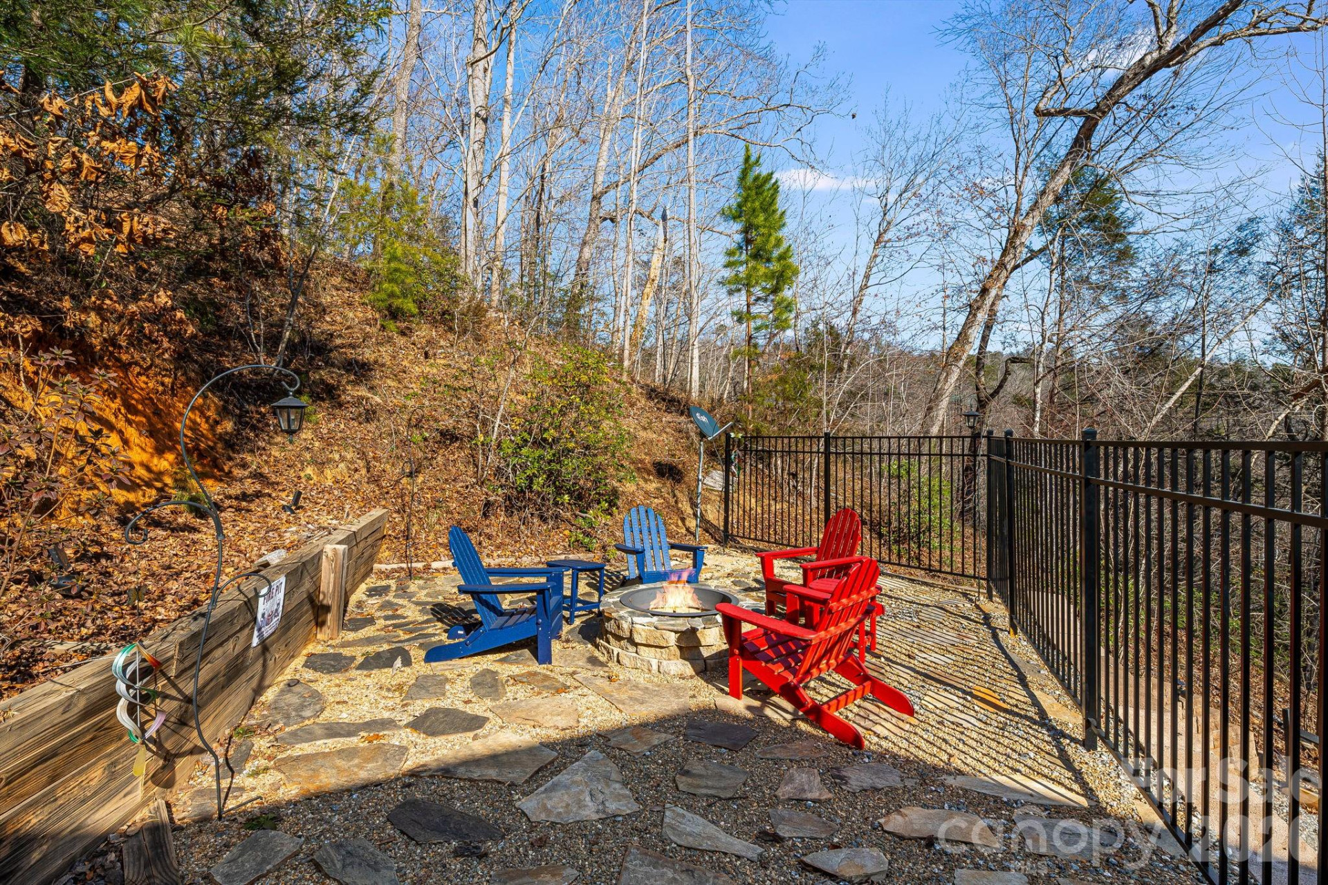 158 Raven Boulevard - Photo 32