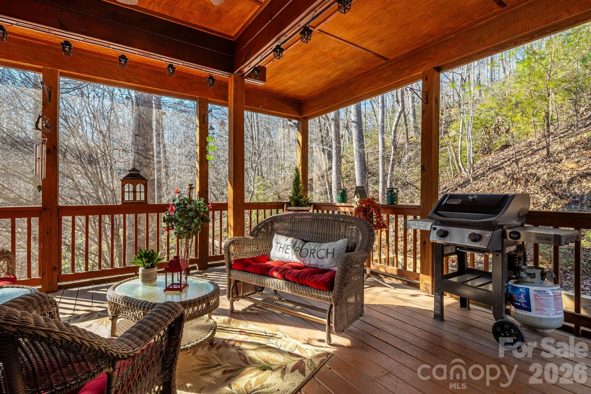 158 Raven Boulevard - Photo 8