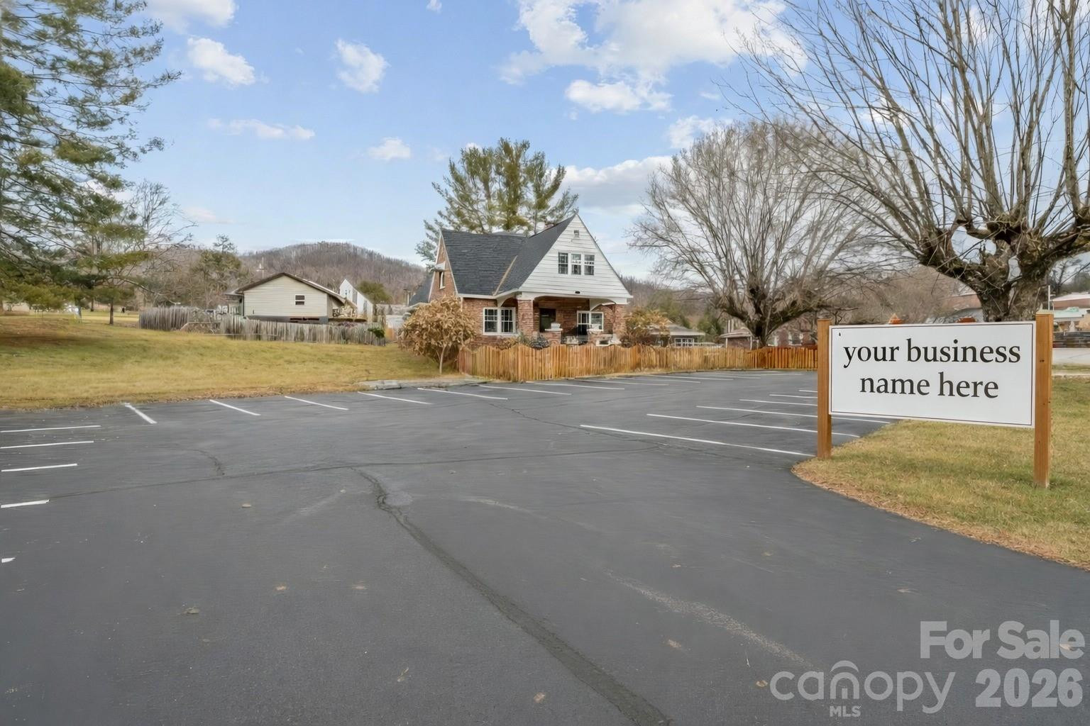 506 Main Street - Photo 2